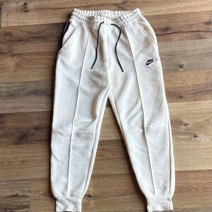 Nike Women's Cream Joggers